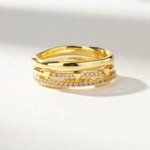 Uncommon James nwt Love Triangle Gold Ring Stack - Women Jewelry size 6